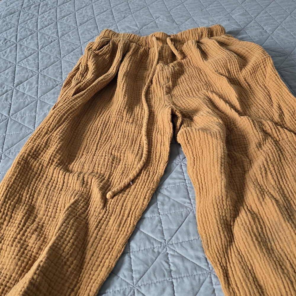 BUCKETLIST Textured Camel Pants